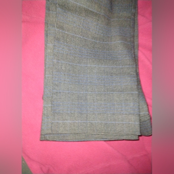 Size Large _ Briggs Stretch Pants / Slacks Wide Legged - Picture 3 of 3